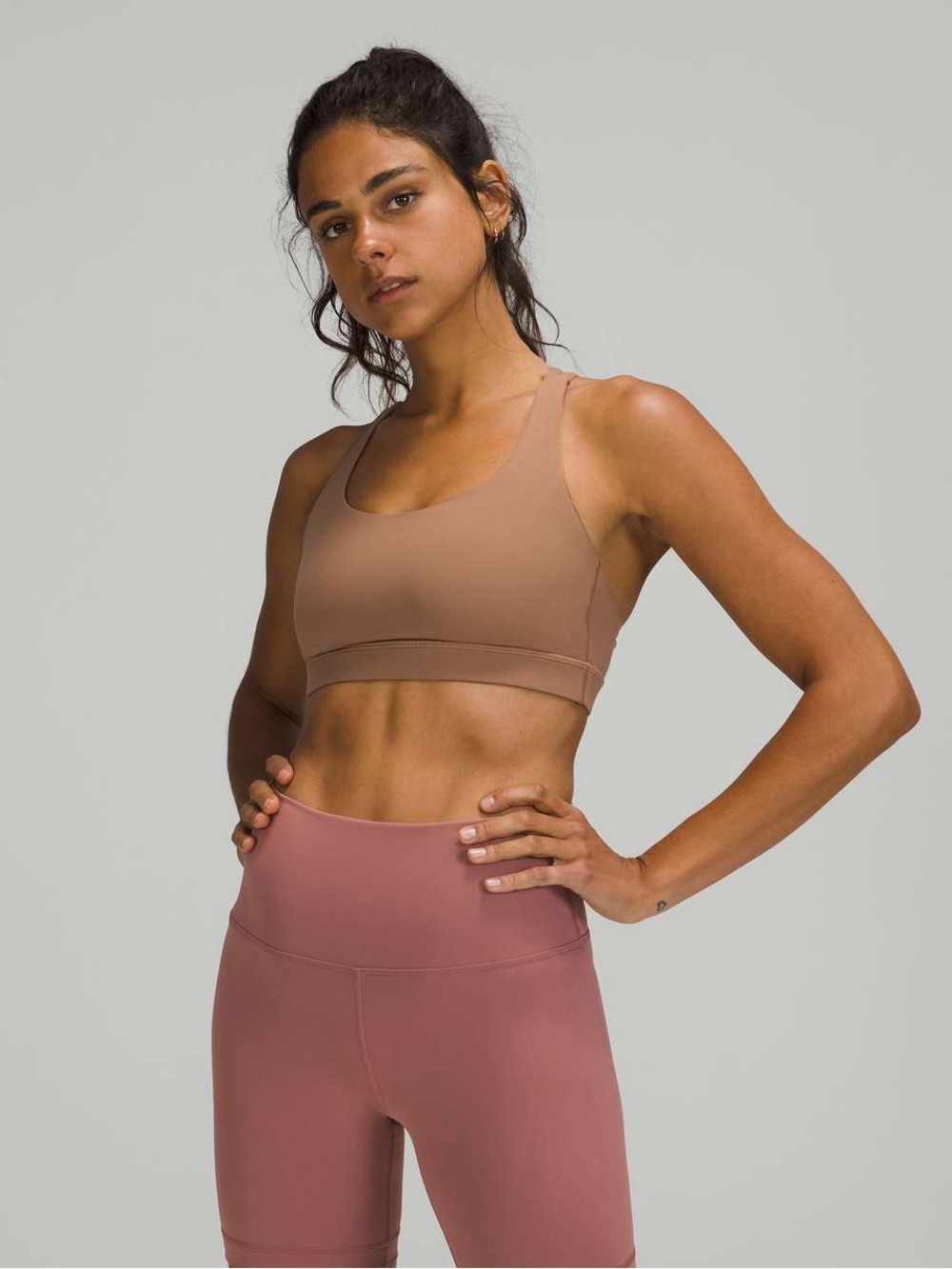 Everyday Scoop Neck Sports Bra in Nude